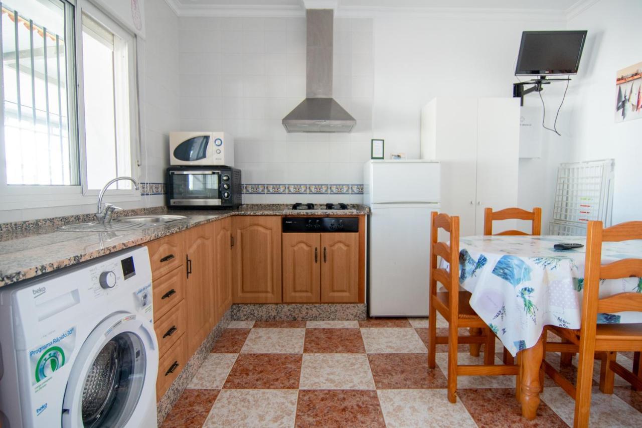 Apartamentos El Palmeral コニル・デ・ラ・フロンテラ エクステリア 写真