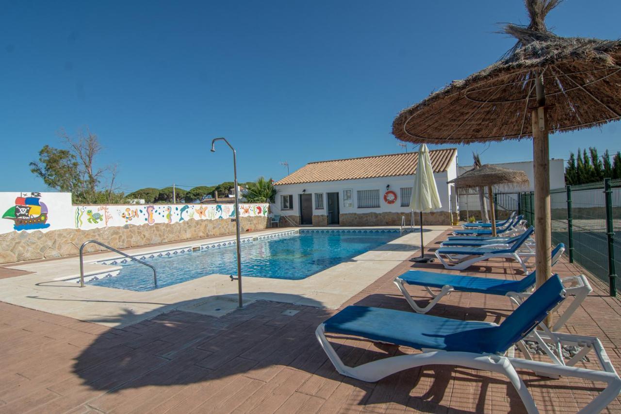 Apartamentos El Palmeral コニル・デ・ラ・フロンテラ エクステリア 写真