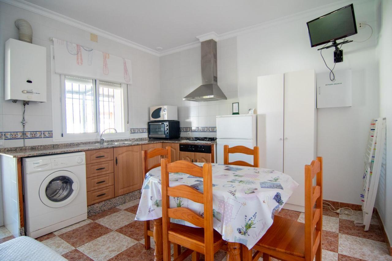Apartamentos El Palmeral コニル・デ・ラ・フロンテラ エクステリア 写真