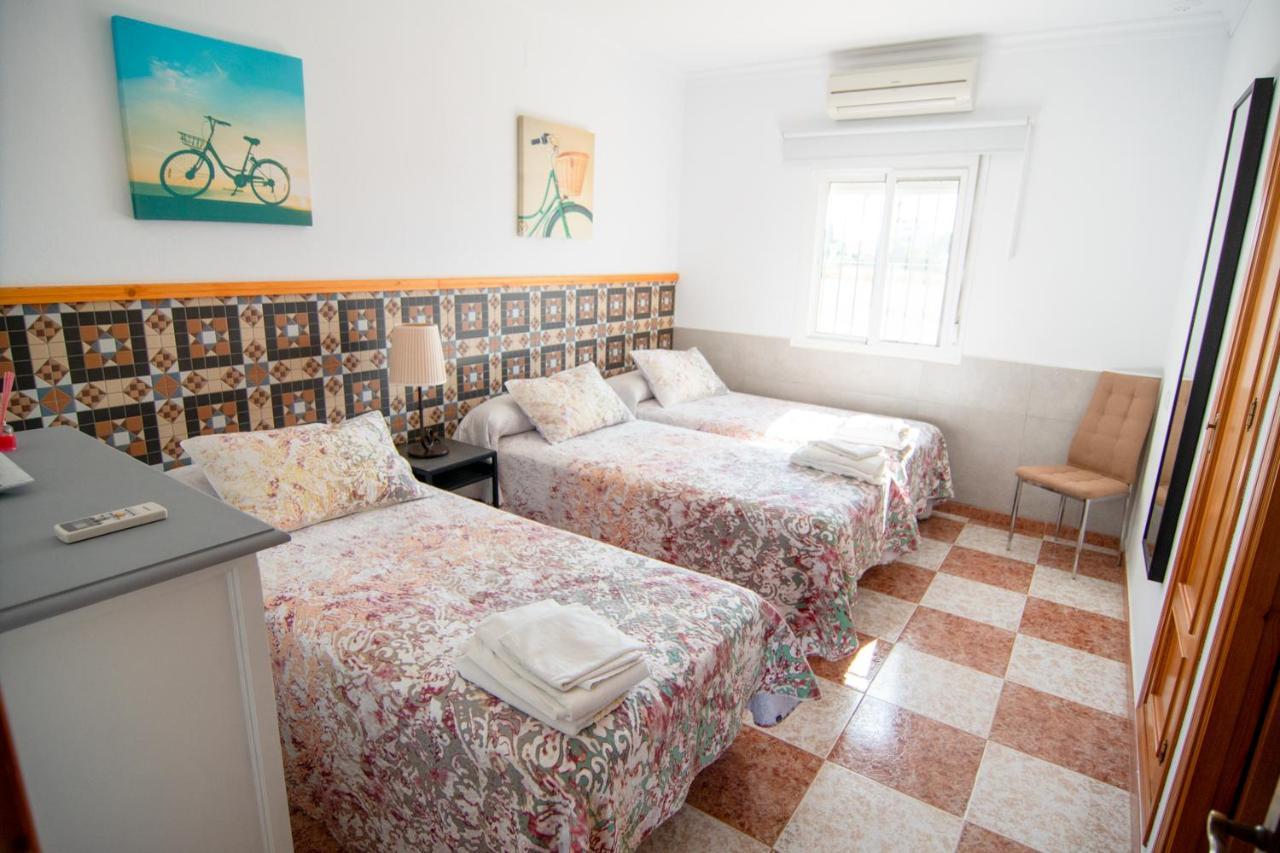 Apartamentos El Palmeral コニル・デ・ラ・フロンテラ エクステリア 写真