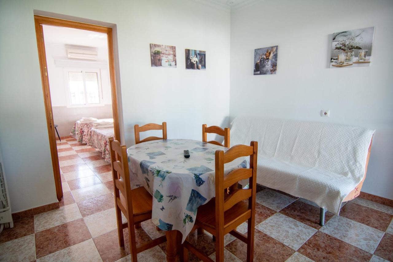 Apartamentos El Palmeral コニル・デ・ラ・フロンテラ エクステリア 写真