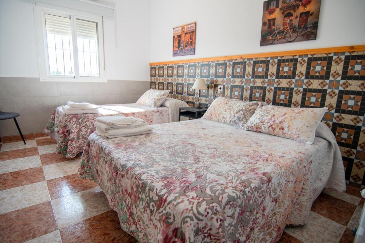 Apartamentos El Palmeral コニル・デ・ラ・フロンテラ エクステリア 写真