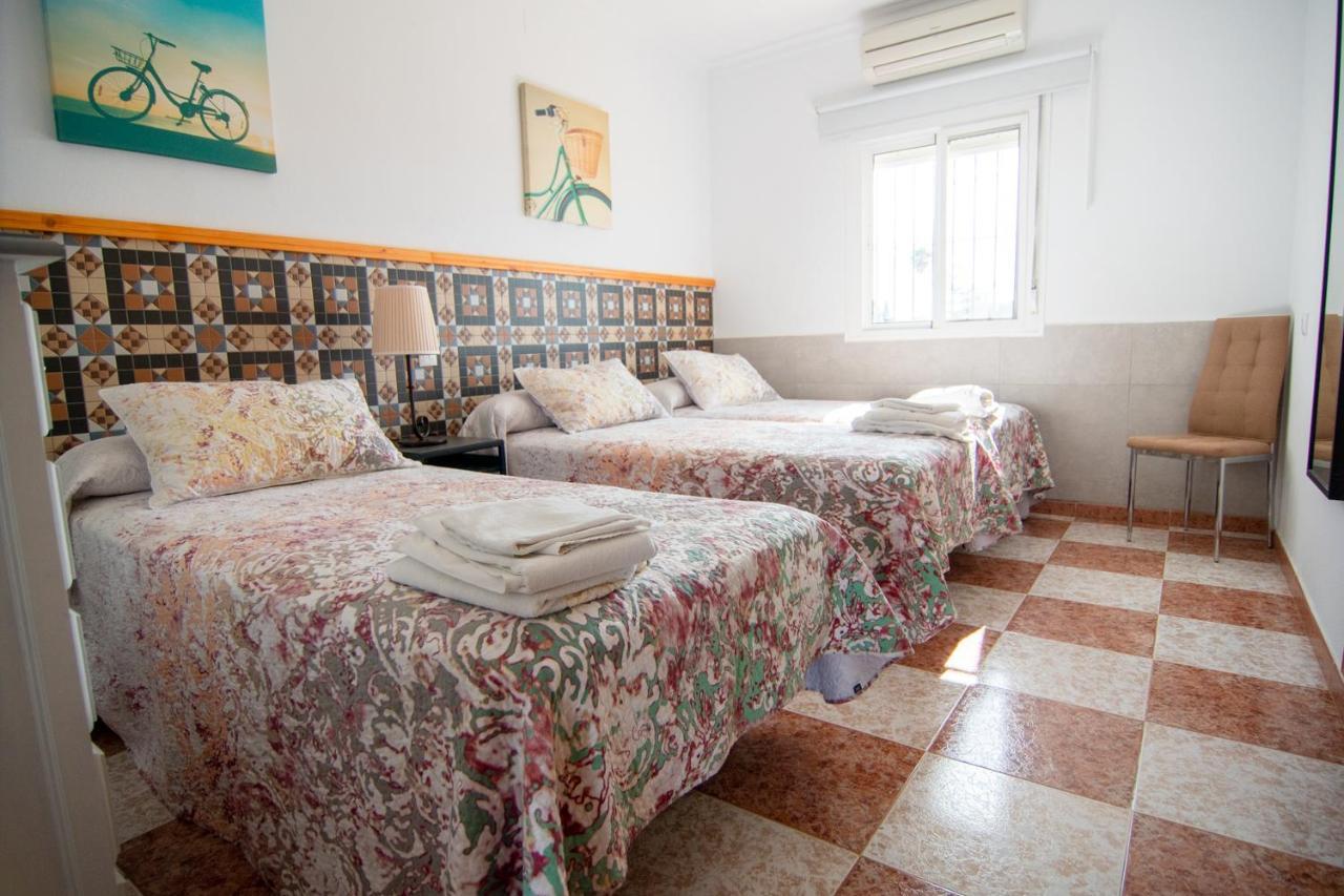 Apartamentos El Palmeral コニル・デ・ラ・フロンテラ エクステリア 写真