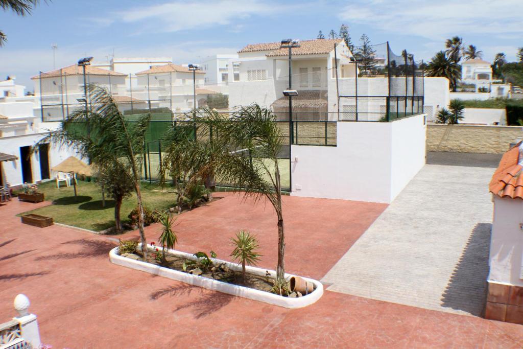 Apartamentos El Palmeral コニル・デ・ラ・フロンテラ エクステリア 写真